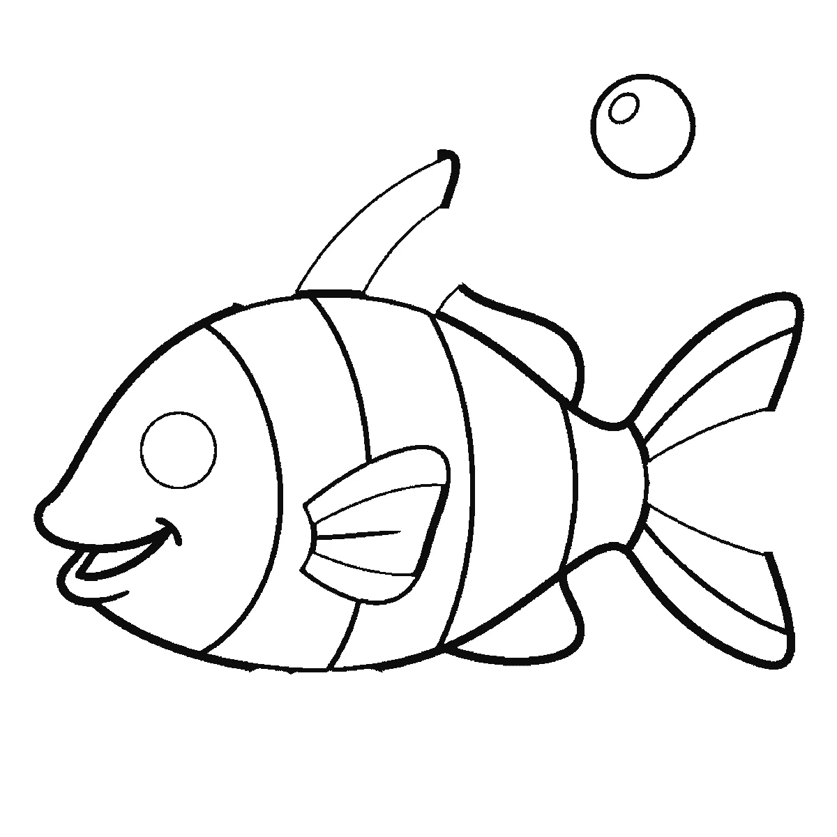 Schritt 4 von 6 — Zeichnung eines Fisches, schwarze Linien auf weißem Grund